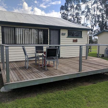 The Woolshed At Jondaryan Hotel Exterior photo