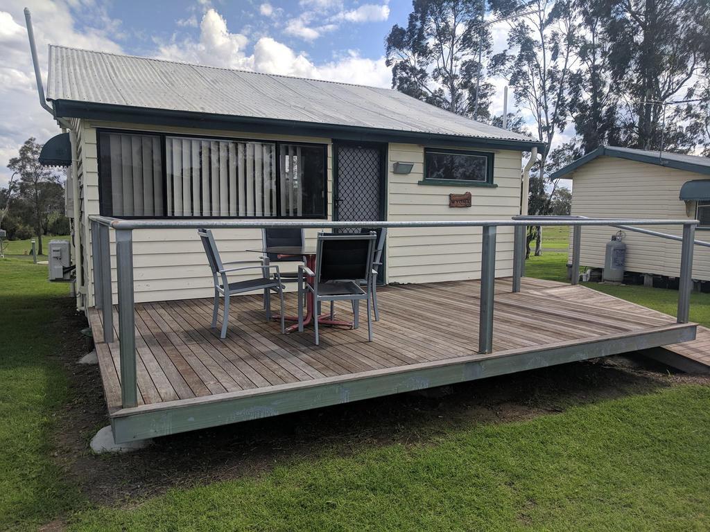 The Woolshed At Jondaryan Hotel Exterior photo